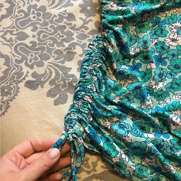 Lands End Tankini Swim Top - Picture 2 of 7